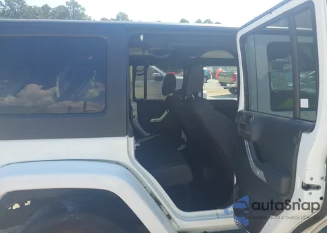 2018 Jeep Wrangler Jk Unlimited Sahara 4X4 from USA, damaged, VIN 1C4HJWEG9JL918449